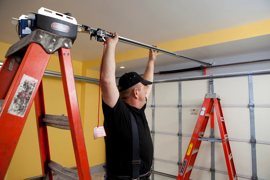 You are currently viewing Securing Your Space: Essential Garage Door Services for Enhanced Safety and Efficiency