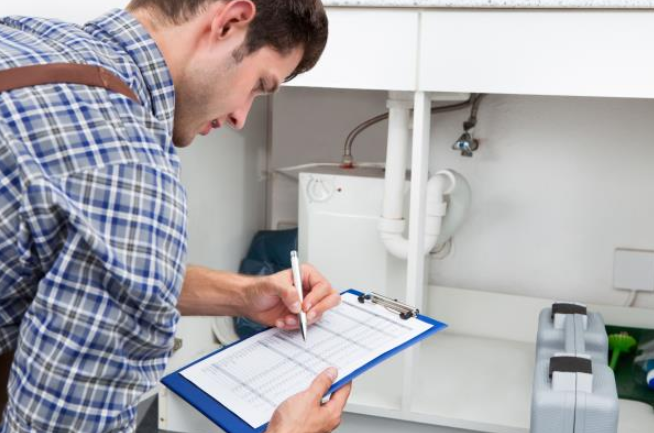 You are currently viewing Home Maintenance Checklist to Avoid Costly Repairs